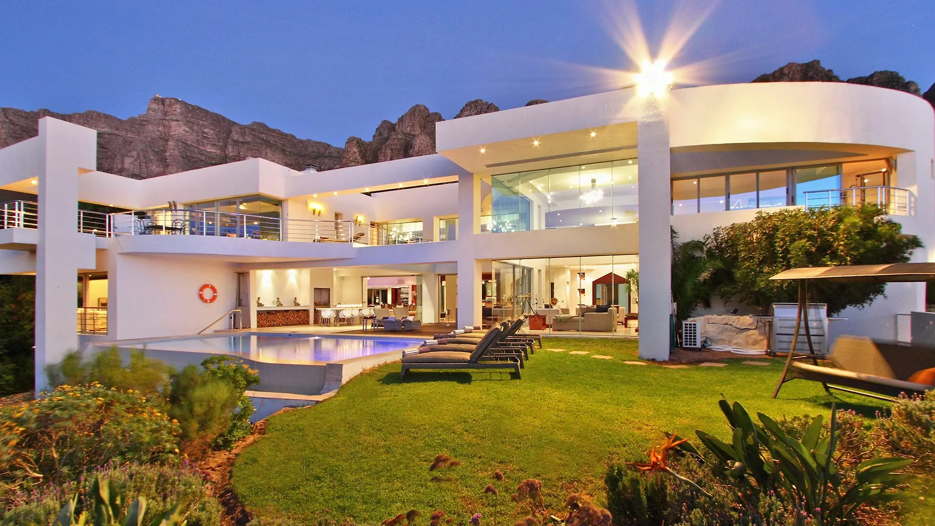 Villa Hollywood Mansion & Spa Camps Bay Città del Capo